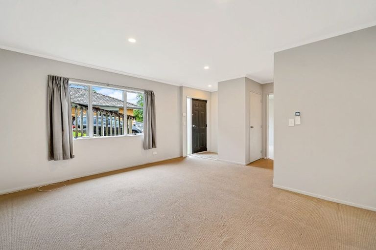 Photo of property in 26 Kellett Road, Ranui, Auckland, 0612