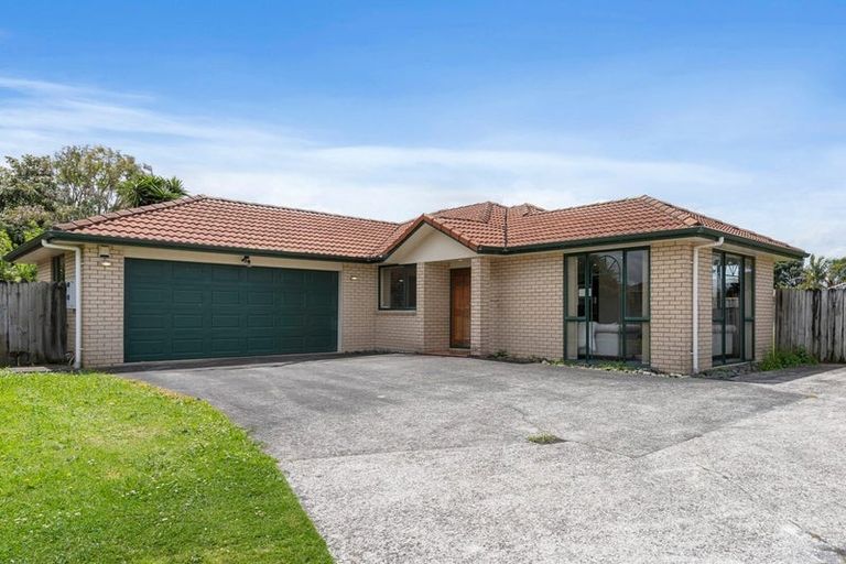 Photo of property in 3 Morewa Place, Takanini, 2112