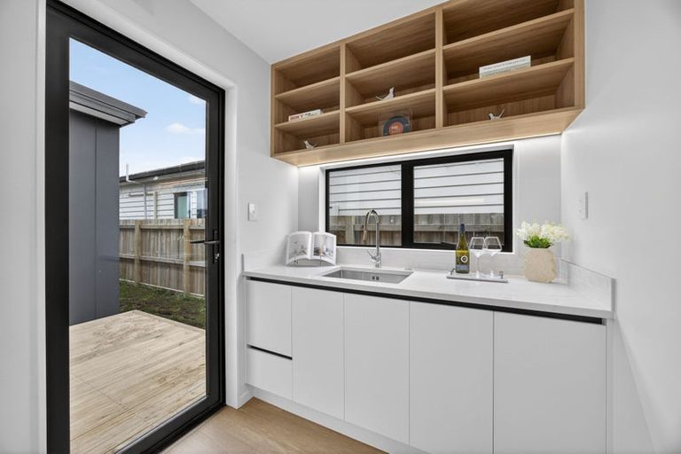 Photo of property in 19 Bannockburn Road, Opaheke, Papakura, 2113