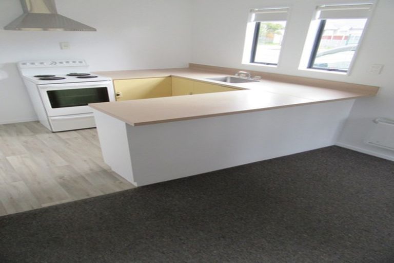 Photo of property in 1/74 Waiwhetu Road, Waiwhetu, Lower Hutt, 5010