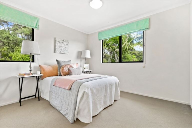 Photo of property in 42 Greenbough Lane, Greenhithe, Auckland, 0632