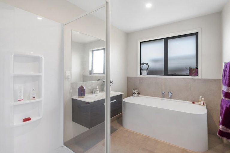 Photo of property in 10 Tarata Place, Wharewaka, Taupo, 3330