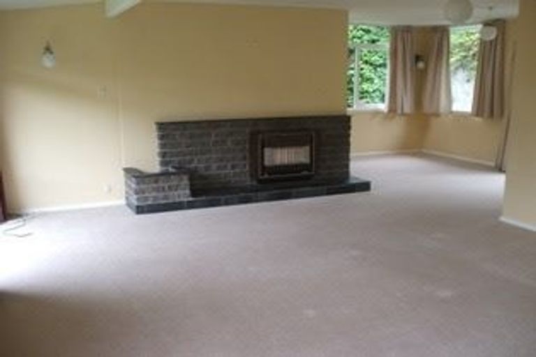 Photo of property in 52 Dominion Park Street, Johnsonville, Wellington, 6037