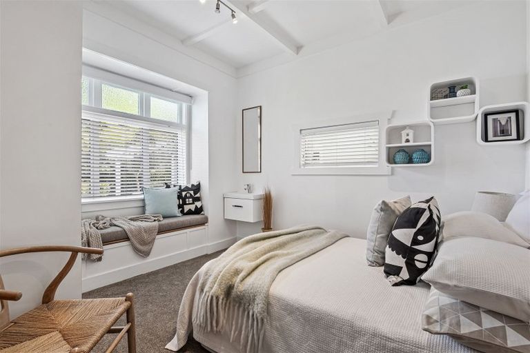 Photo of property in 1/35 Nile Road, Milford, Auckland, 0620