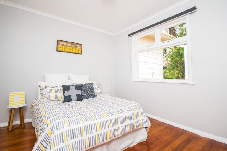 Photo of property in 25 Prospect Terrace, Johnsonville, Wellington, 6037
