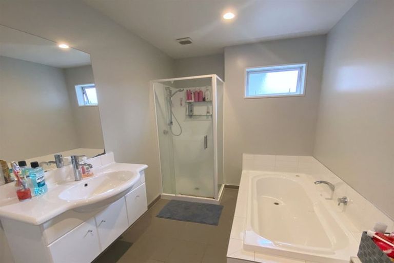 Photo of property in 2a Annies Lane, Aidanfield, Christchurch, 8025