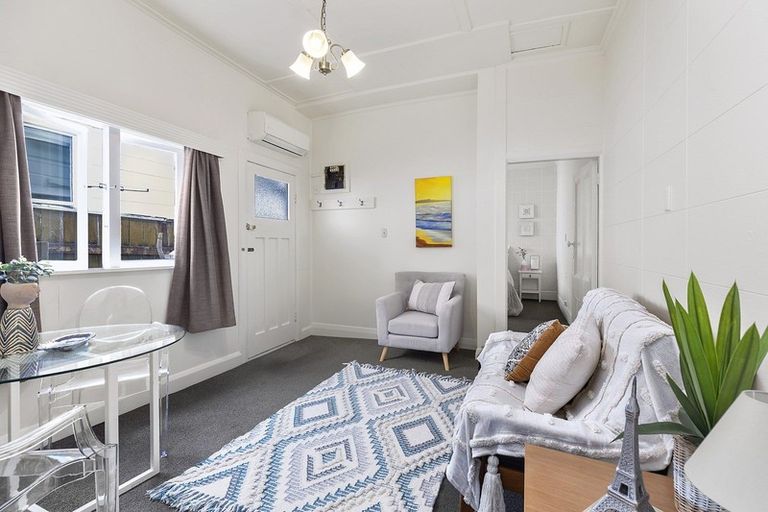 Photo of property in 101 Austin Street, Mount Victoria, Wellington, 6011
