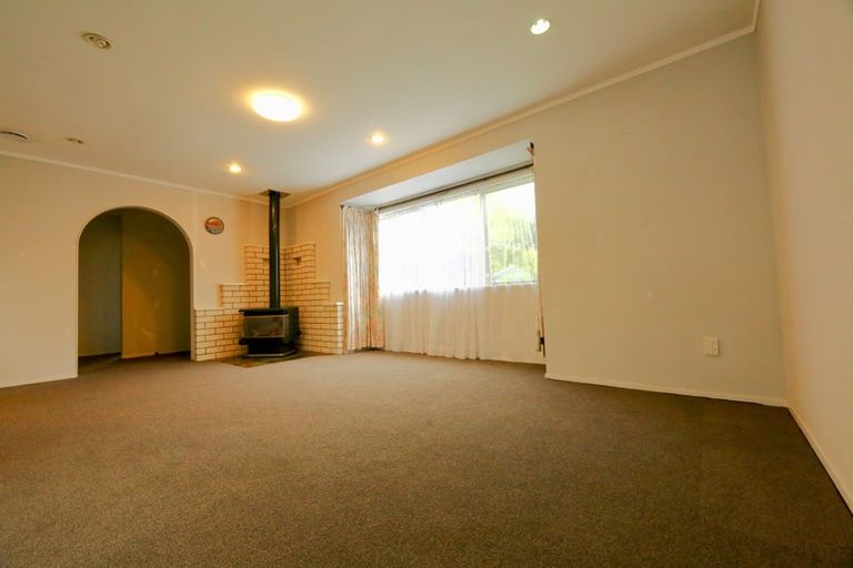 Photo of property in 58 Sunderlands Road, Half Moon Bay, Auckland, 2012