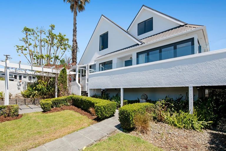 Photo of property in 1/6 Duncansby Road, Stanmore Bay, Whangaparaoa, 0932