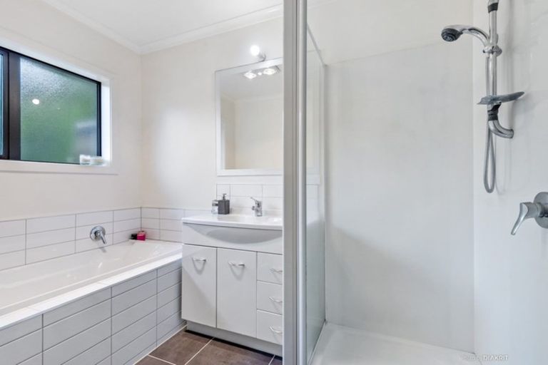 Photo of property in 10a Buxton Avenue, Karori, Wellington, 6012