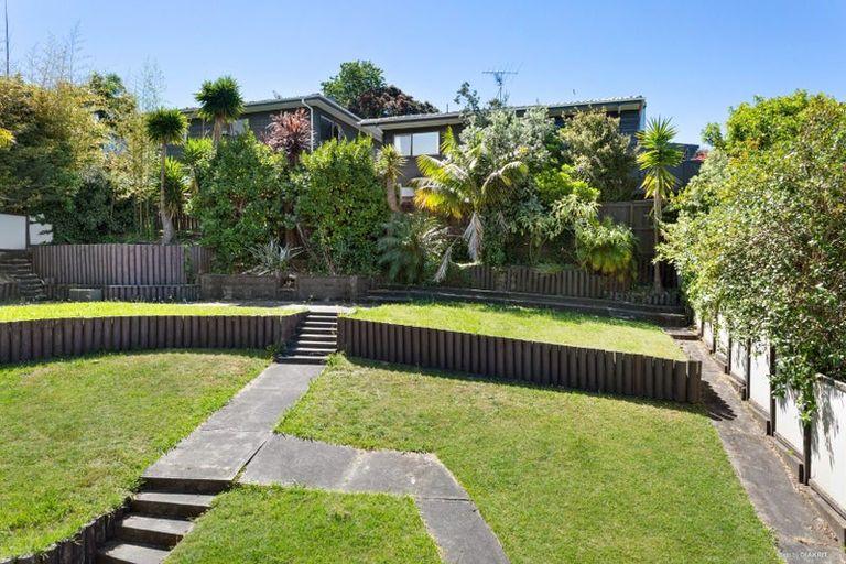 Photo of property in 9 Elmira Place, Browns Bay, Auckland, 0630