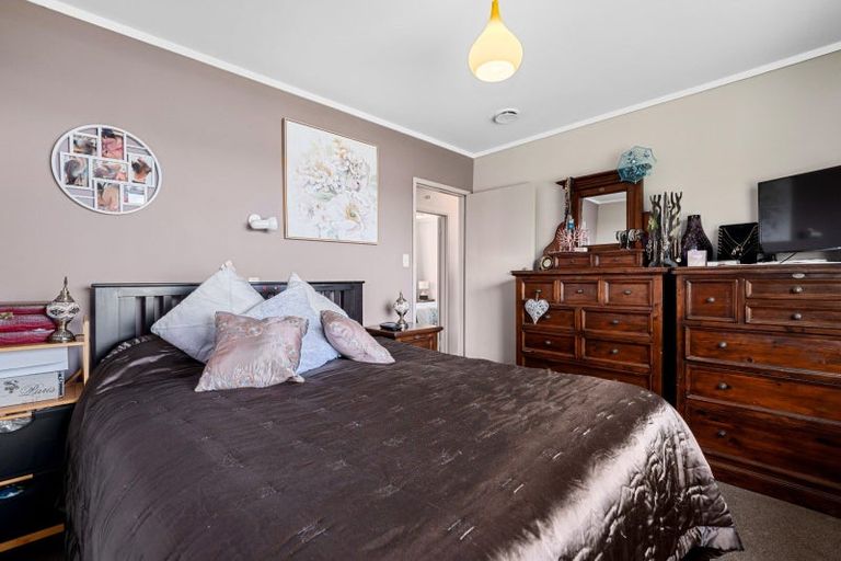 Photo of property in 2 Chester Street, Judea, Tauranga, 3110