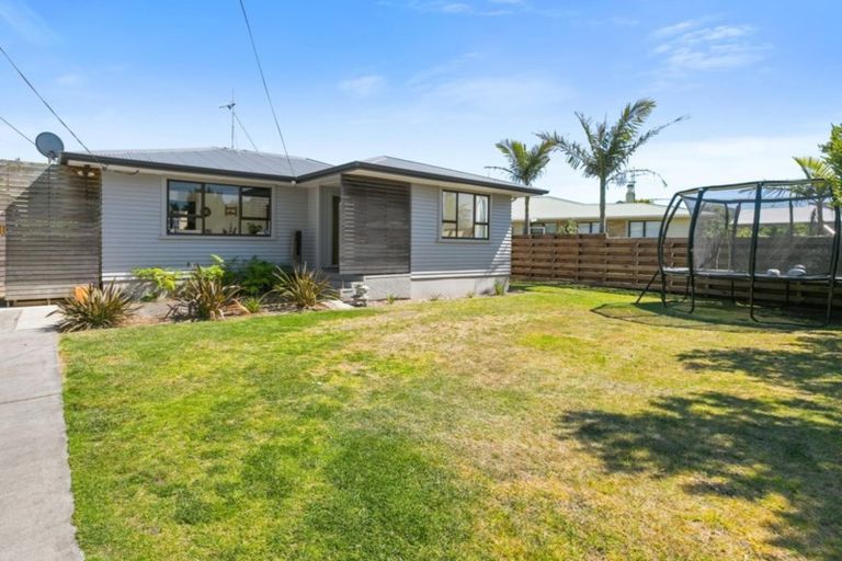 Photo of property in 25b Tui Street, Mount Maunganui, 3116