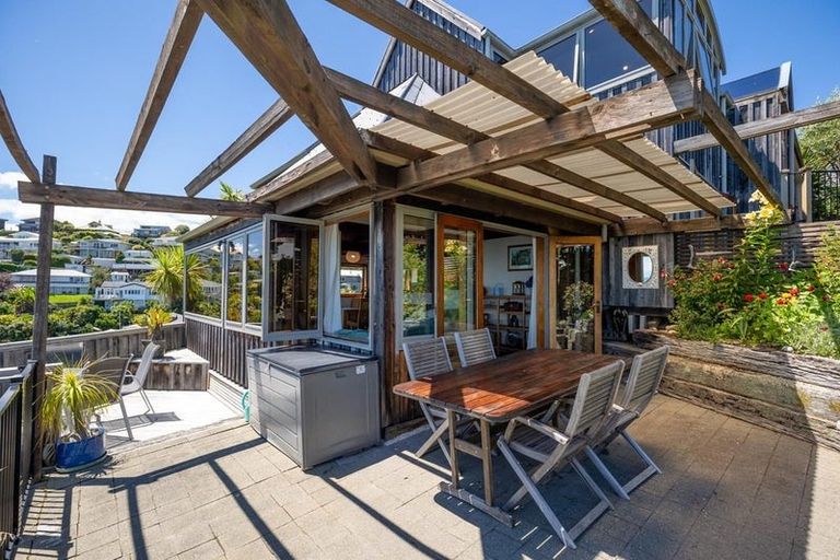 Photo of property in 22 Albert Road, Stepneyville, Nelson, 7010