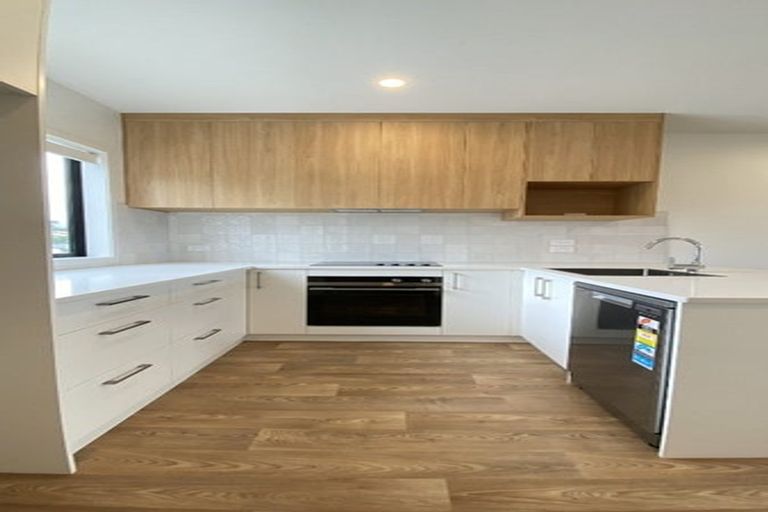 Photo of property in 3/30 Bowater Place, Manurewa, Auckland, 2102