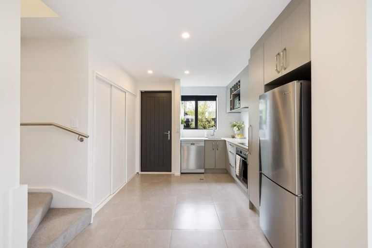 Photo of property in 11/129 Sherborne Street, St Albans, Christchurch, 8014