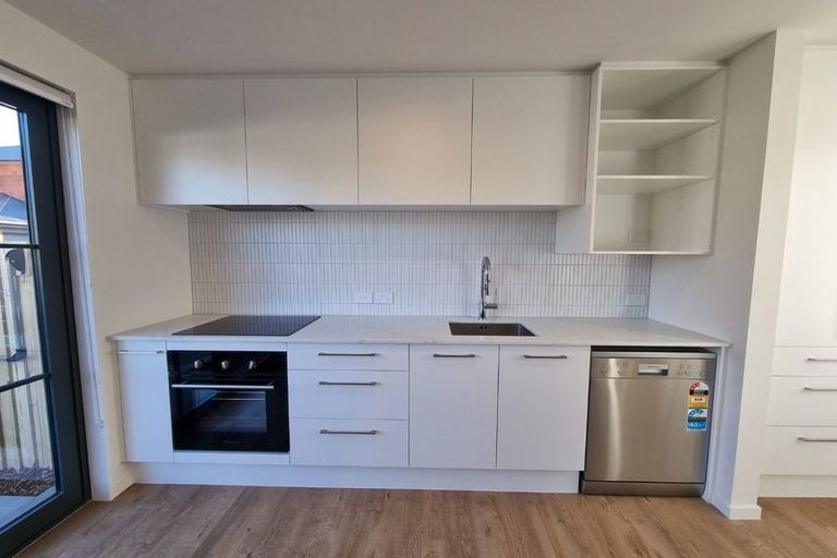 Photo of property in 1/35 Eversleigh Street, St Albans, Christchurch, 8014