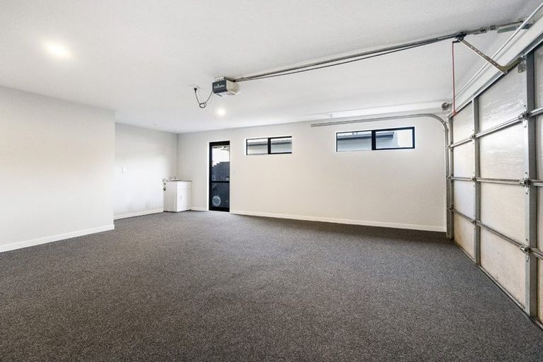 Photo of property in 16 Oak View Terrace, Schnapper Rock, Auckland, 0632