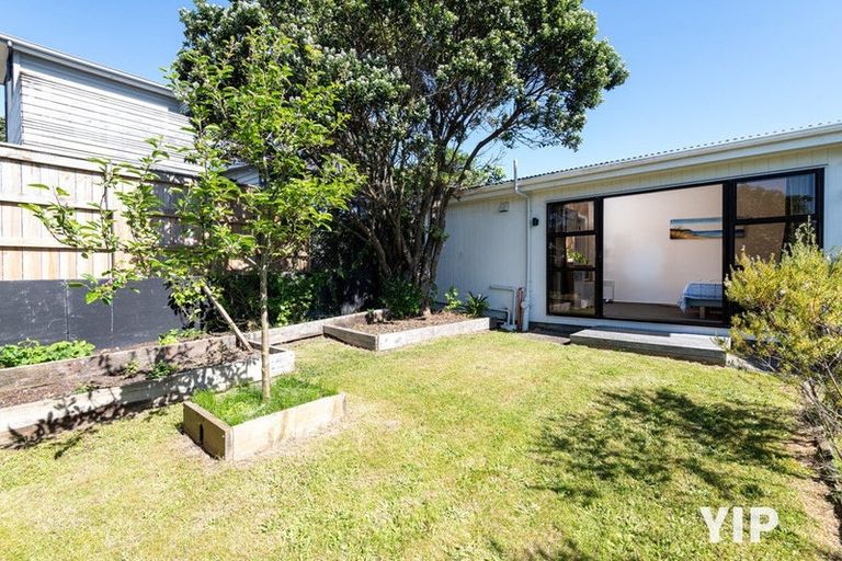 Photo of property in 30 Pukerua Beach Road, Pukerua Bay, 5026