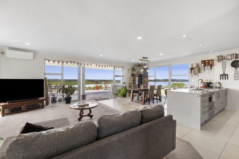 Photo of property in 281 Linton Road, Maungaturoto, 0583