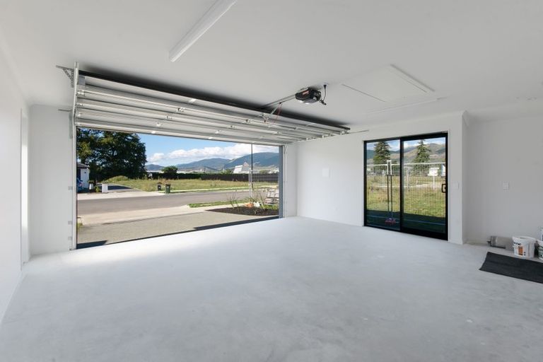 Photo of property in 38 Oakdale Grove, Richmond, 7020