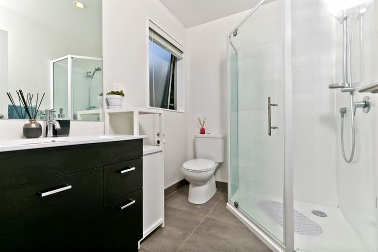 Photo of property in 55 Leo Street, Glen Eden, Auckland, 0602