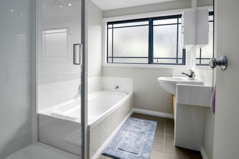 Photo of property in 95a Brightside Road, Stanmore Bay, Whangaparaoa, 0932