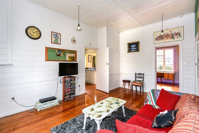 Photo of property in 315 Wilsons Road, Waltham, Christchurch, 8023