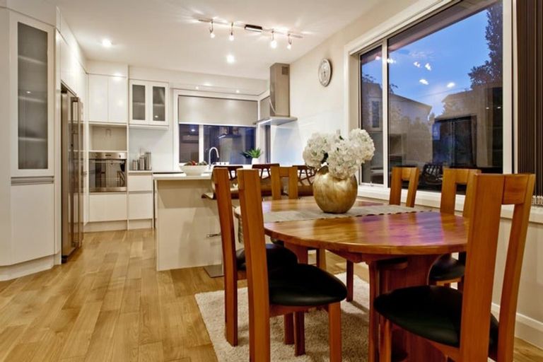 Photo of property in 678a East Coast Road, Pinehill, Auckland, 0630