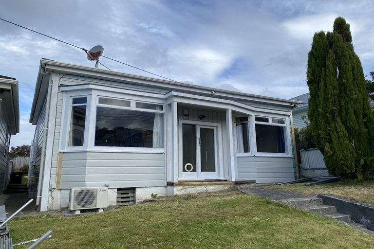 Photo of property in 49 Rintoul Street, Newtown, Wellington, 6021