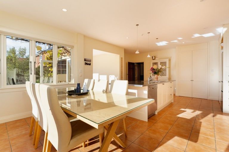 Photo of property in 9 Ings Avenue, Saint Clair, Dunedin, 9012