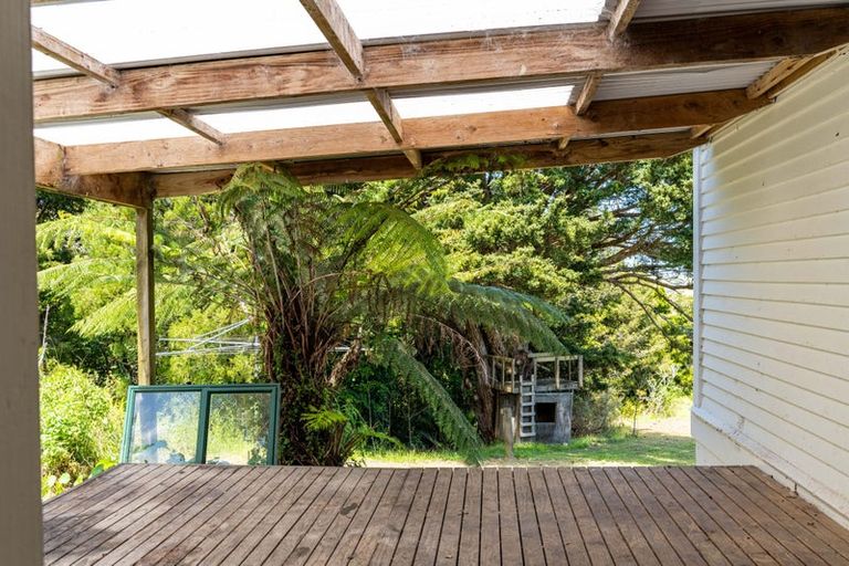 Photo of property in 1679 State Highway 12, Paparoa, 0571