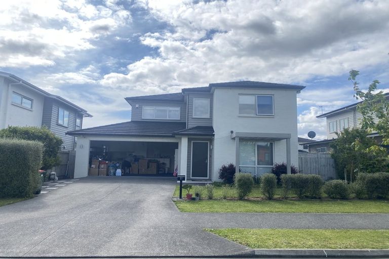 Photo of property in 21 Pepene Avenue, Takanini, 2112