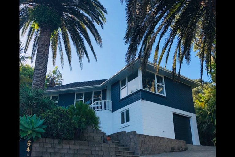 Photo of property in 64a Heathcote Road, Castor Bay, Auckland, 0620