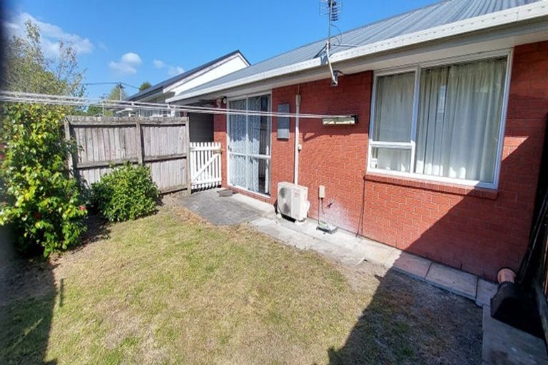 Photo of property in 1/15 Newnham Terrace, Upper Riccarton, Christchurch, 8041