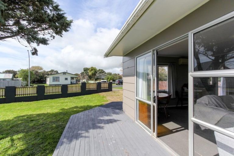 Photo of property in 99 Ranfurly Street, Waitara, 4320