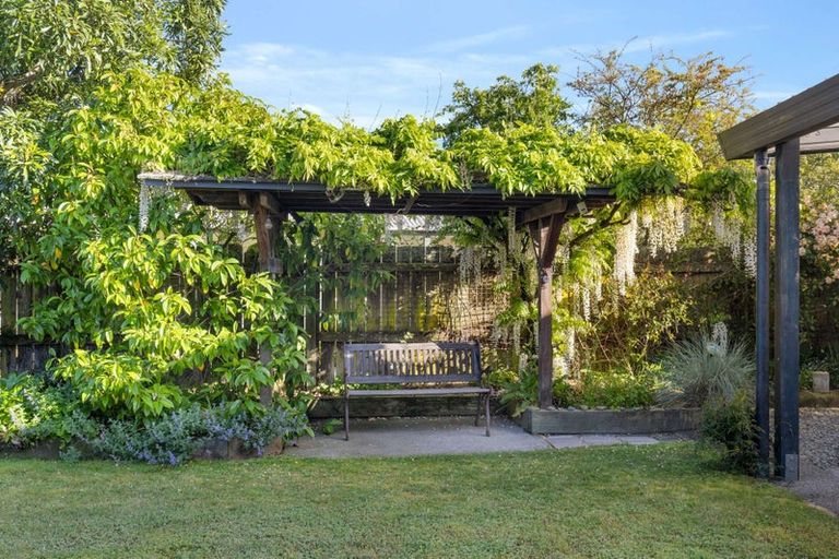 Photo of property in 7 Moreland Place, Mapua, 7005