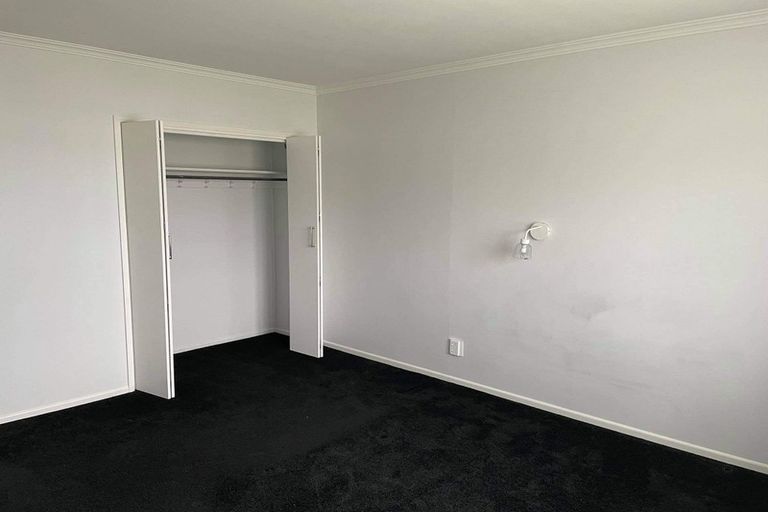 Photo of property in 1/6 Hay Street, Ebdentown, Upper Hutt, 5018