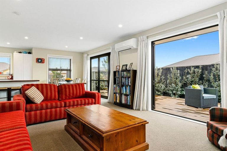 Photo of property in 32 Carrington Close, Lincoln, 7608