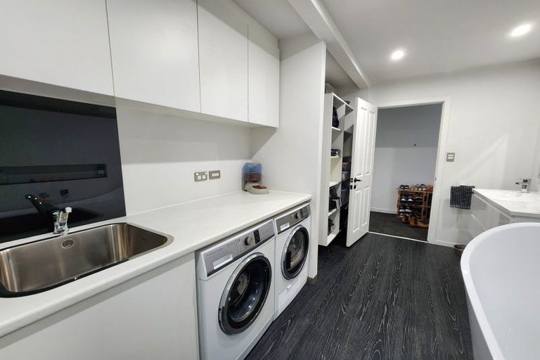 Photo of property in Sorbe't Hair, 41 High Street, Greymouth, 7805