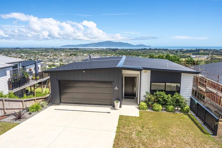 Photo of property in 6 Wilson Way, Waikanae, 5036