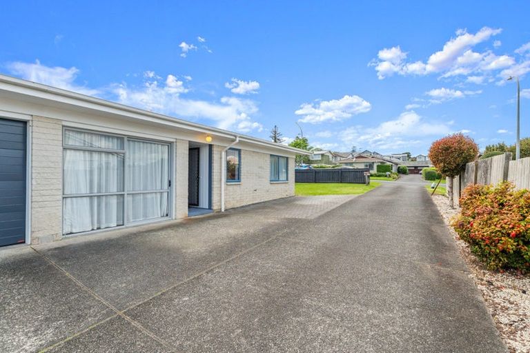 Photo of property in 1/71 Moore Street, Howick, Auckland, 2014