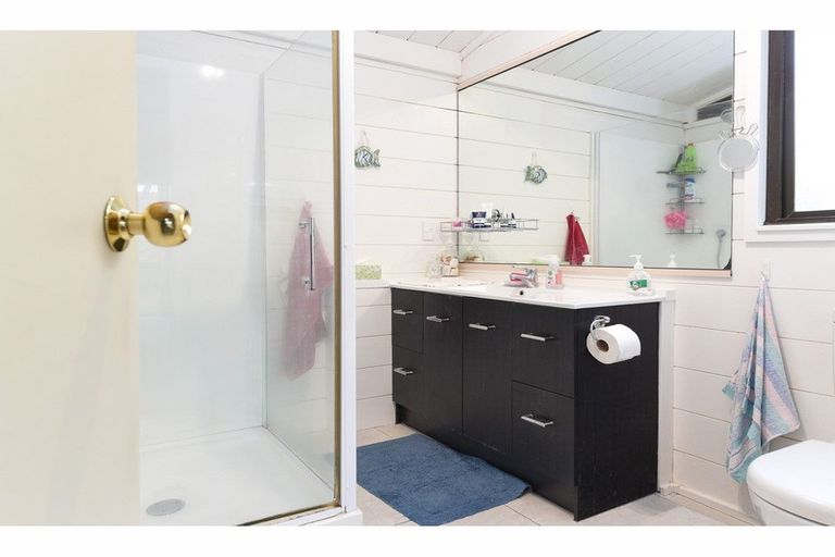 Photo of property in 14 Mark Place, Lynmore, Rotorua, 3010