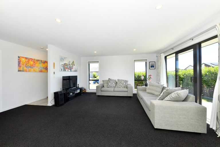 Photo of property in 1 Bofors Close, Wigram, Christchurch, 8042