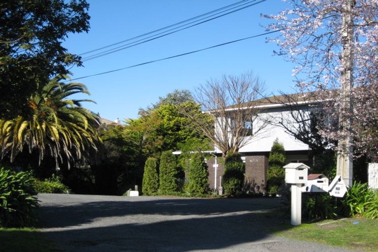 Photo of property in 42 Busby Hill, Havelock North, 4130