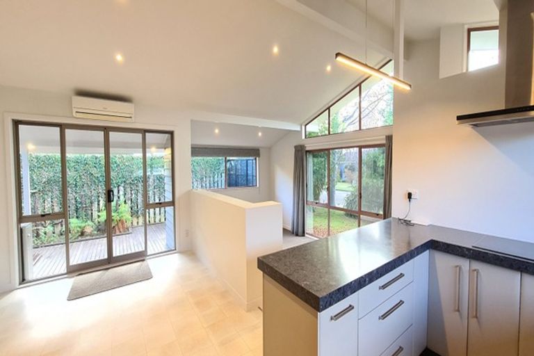 Photo of property in 25 Anderson Road, Taradale, Napier, 4112