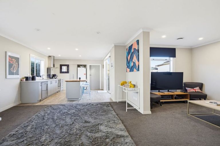 Photo of property in 5 Hargest Crescent, Saint Kilda, Dunedin, 9012