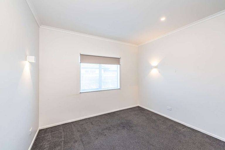 Photo of property in 14 Magnolia Crescent, Tawhero, Whanganui, 4501