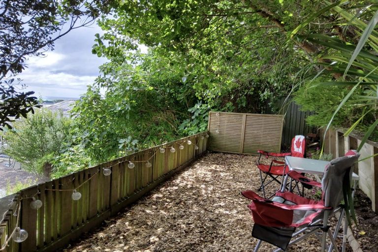 Photo of property in 74 Mana Esplanade, Paremata, Porirua, 5026