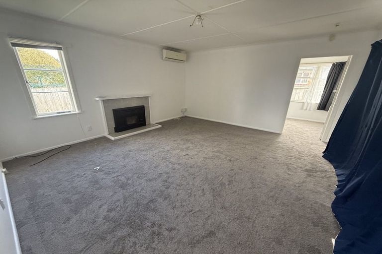 Photo of property in 54 Muir Avenue, Mangere Bridge, Auckland, 2022